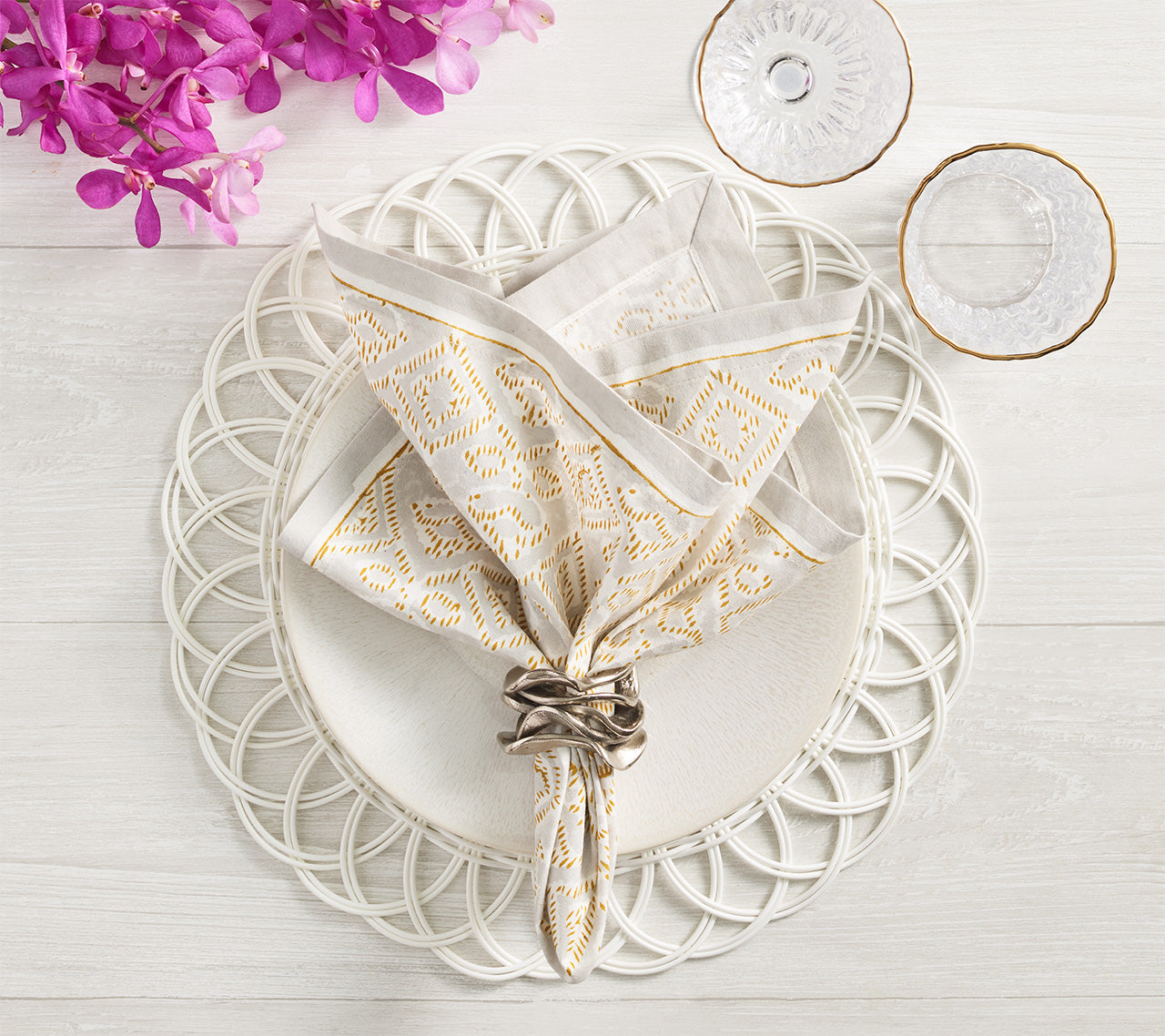 Alfresco Napkin in Natural & Gray by Kim Seybert