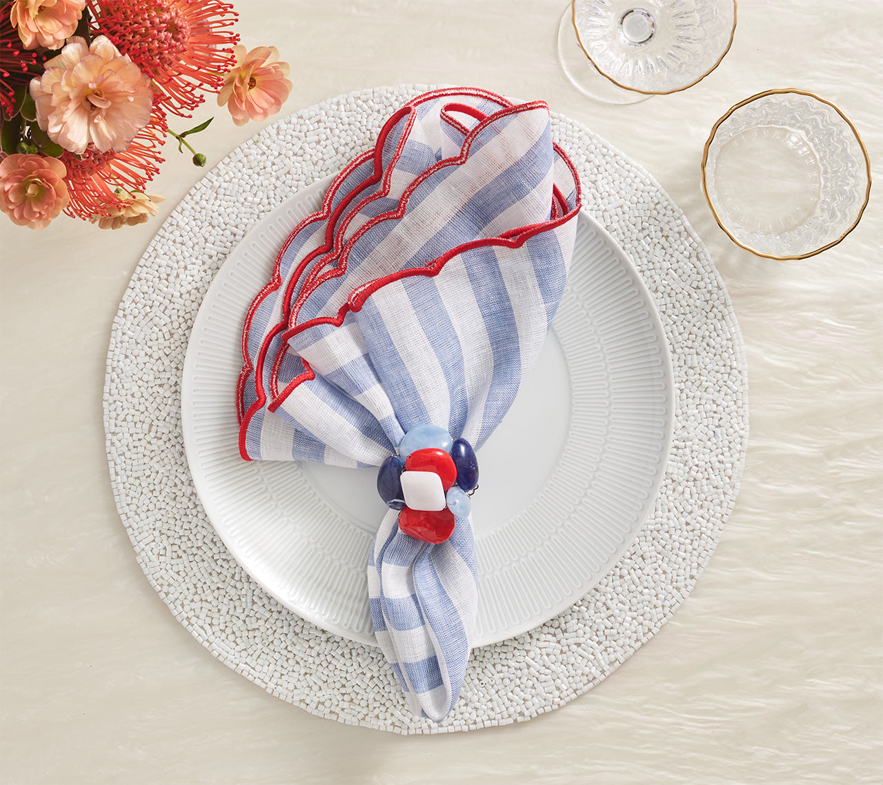 Perennial Placemat in White by Kim Seybert