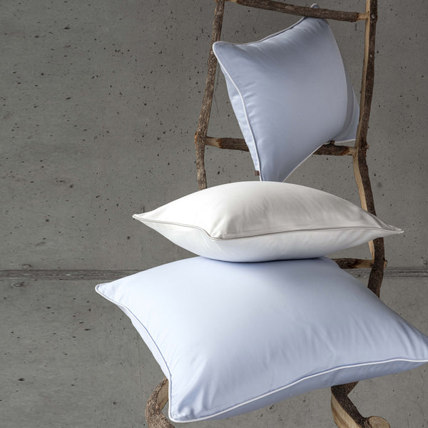 Noa Pillow Cover