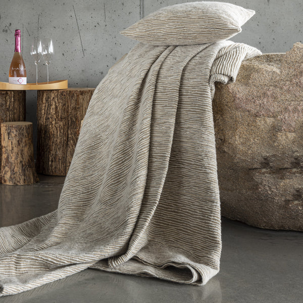 Panama Throw