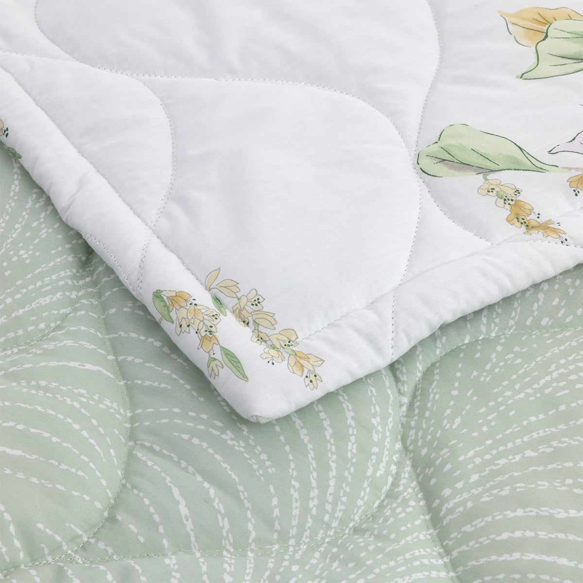 Pollen Coverlet by Yves Delorme