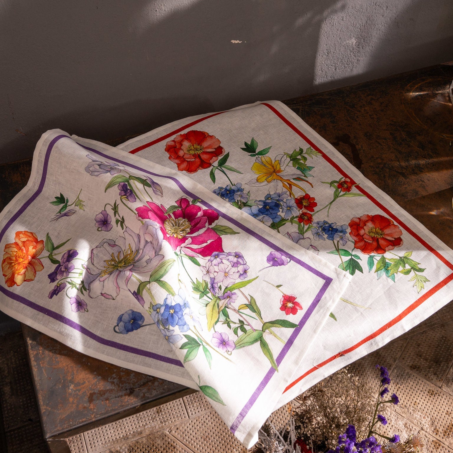 Antea Tea Towel by Tessitura Toscana Telerie