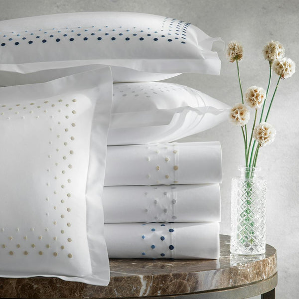 Dorothy Bed Linens