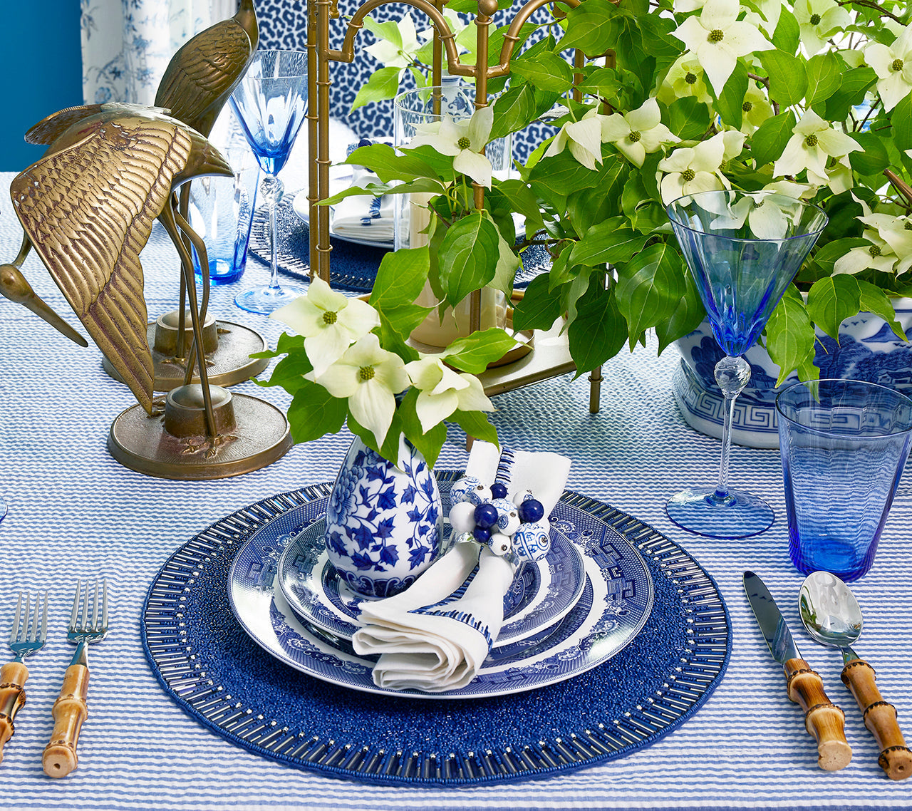 Daphne Wine Glass in Blue by Kim Seybert