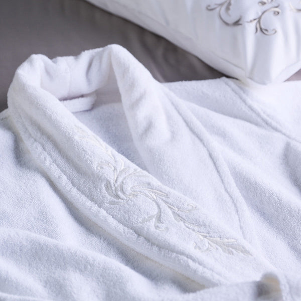 Snow Lace Bath Robe