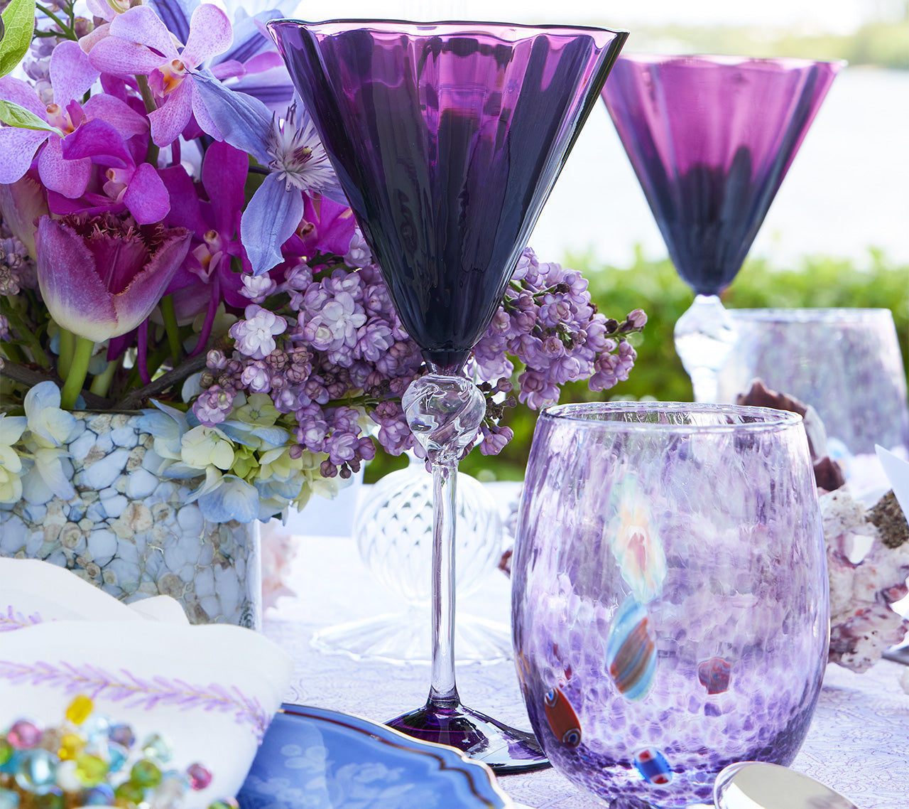 Daphne Wine Glass in Amethyst by Kim Seybert