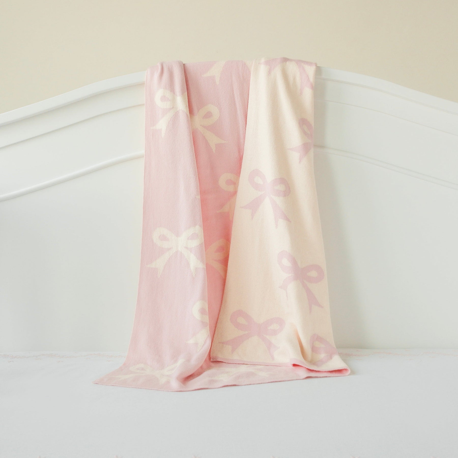 Nursery Blanket Pink Bow by Little English