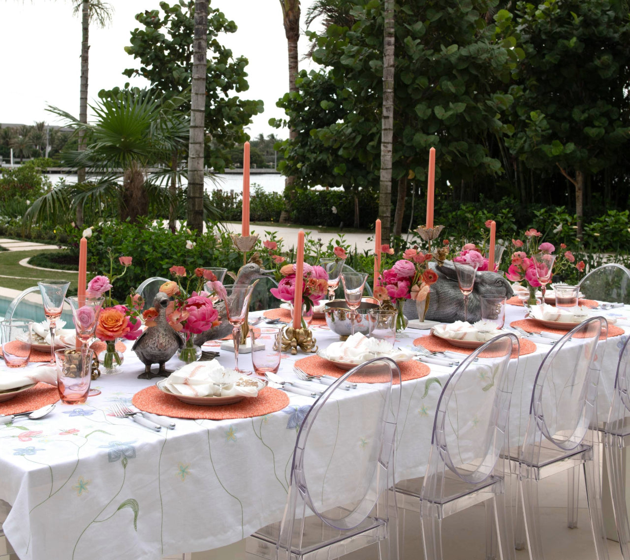 Vista Tablecloth in White & Multi by Kim Seybert