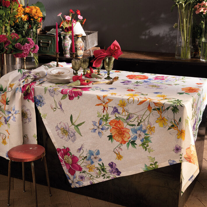 Antea Table Linens by Tessitura Toscana Telerie