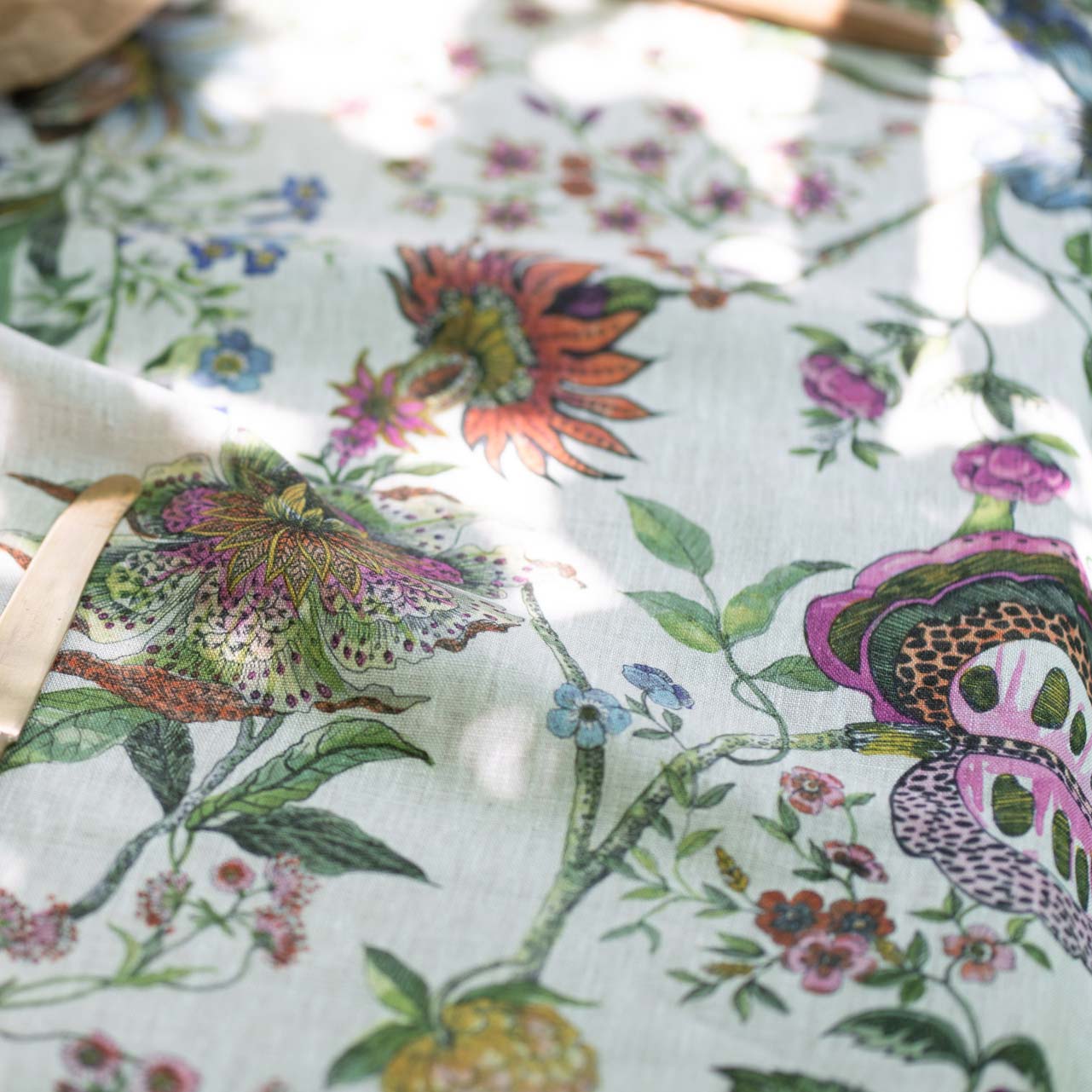 Biloba Table Linens by Tessitura Toscana Telerie