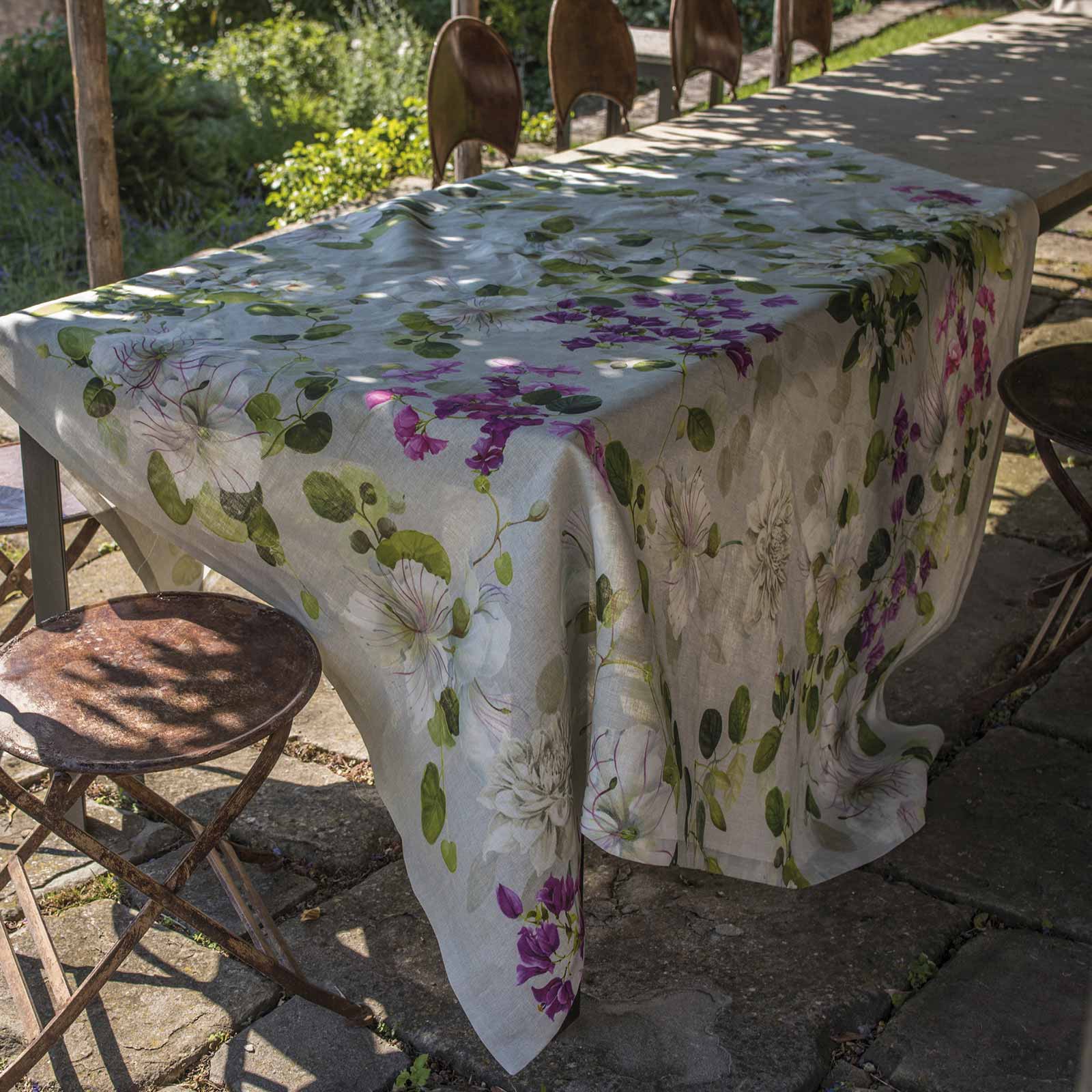 Biscondola Table Linens by Tessitura Toscana Telerie