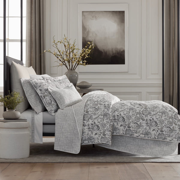Daphne Bed Linens