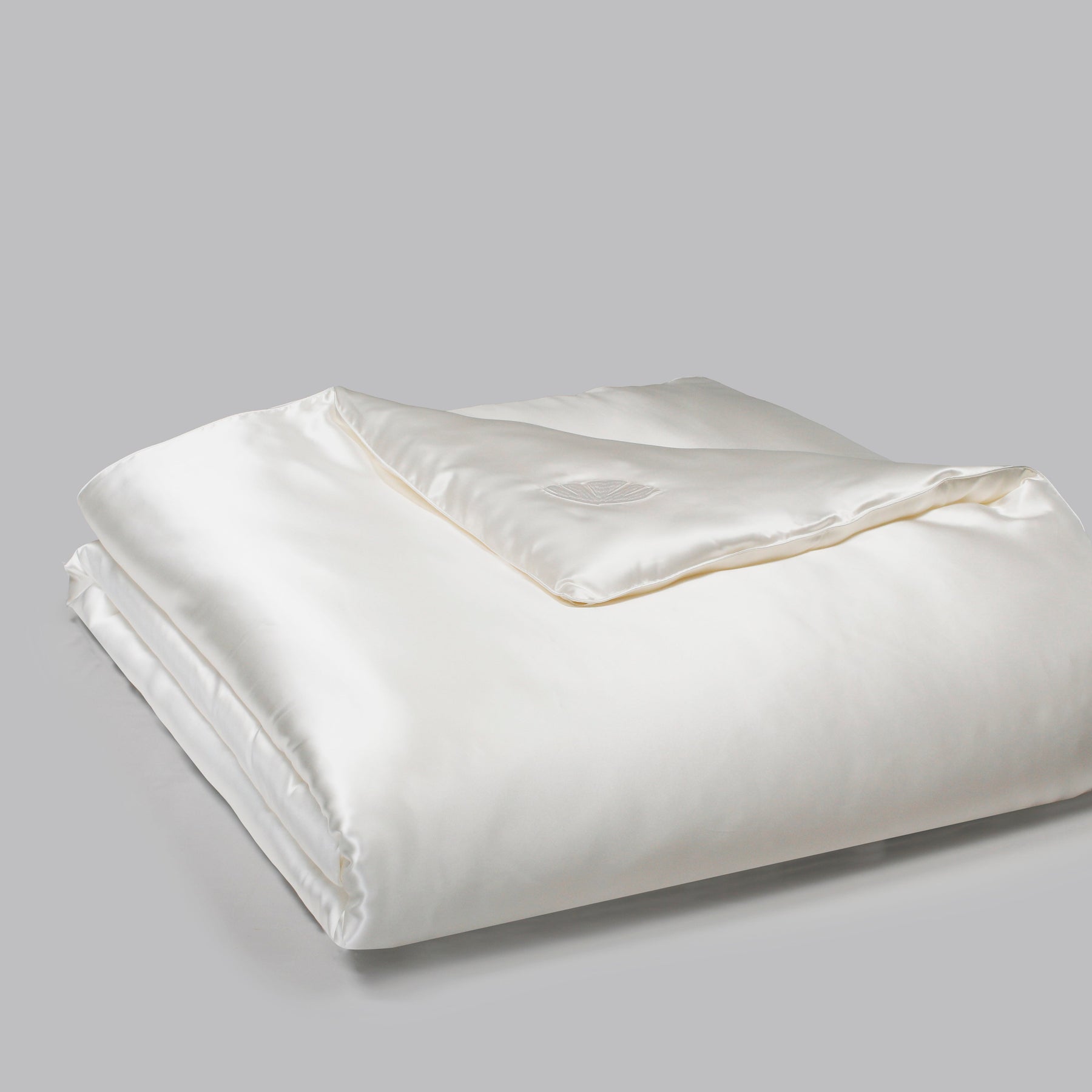 All Season Silk Shell Comforter by La Seta by Perle Silk