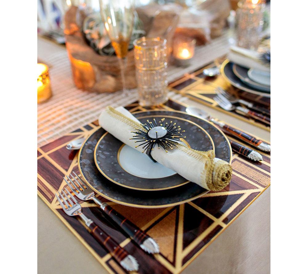 Black and gold napkin rings discount