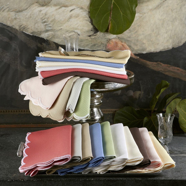 Savannah Gardens Easy-Care Table Linens