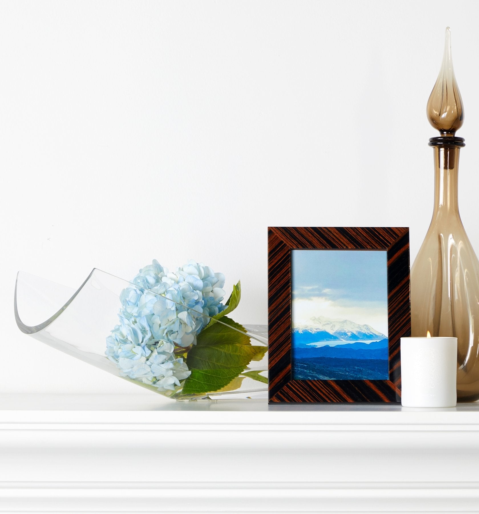 Atrani Picture Frames by SFERRA