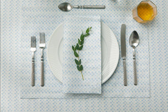 Let’s Talk Linens: Yacht Dining Décor