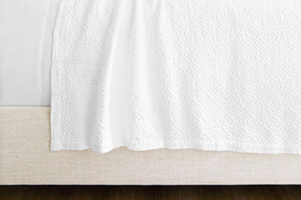 Let’s Talk Linens: Cotton vs. Linen Sheets