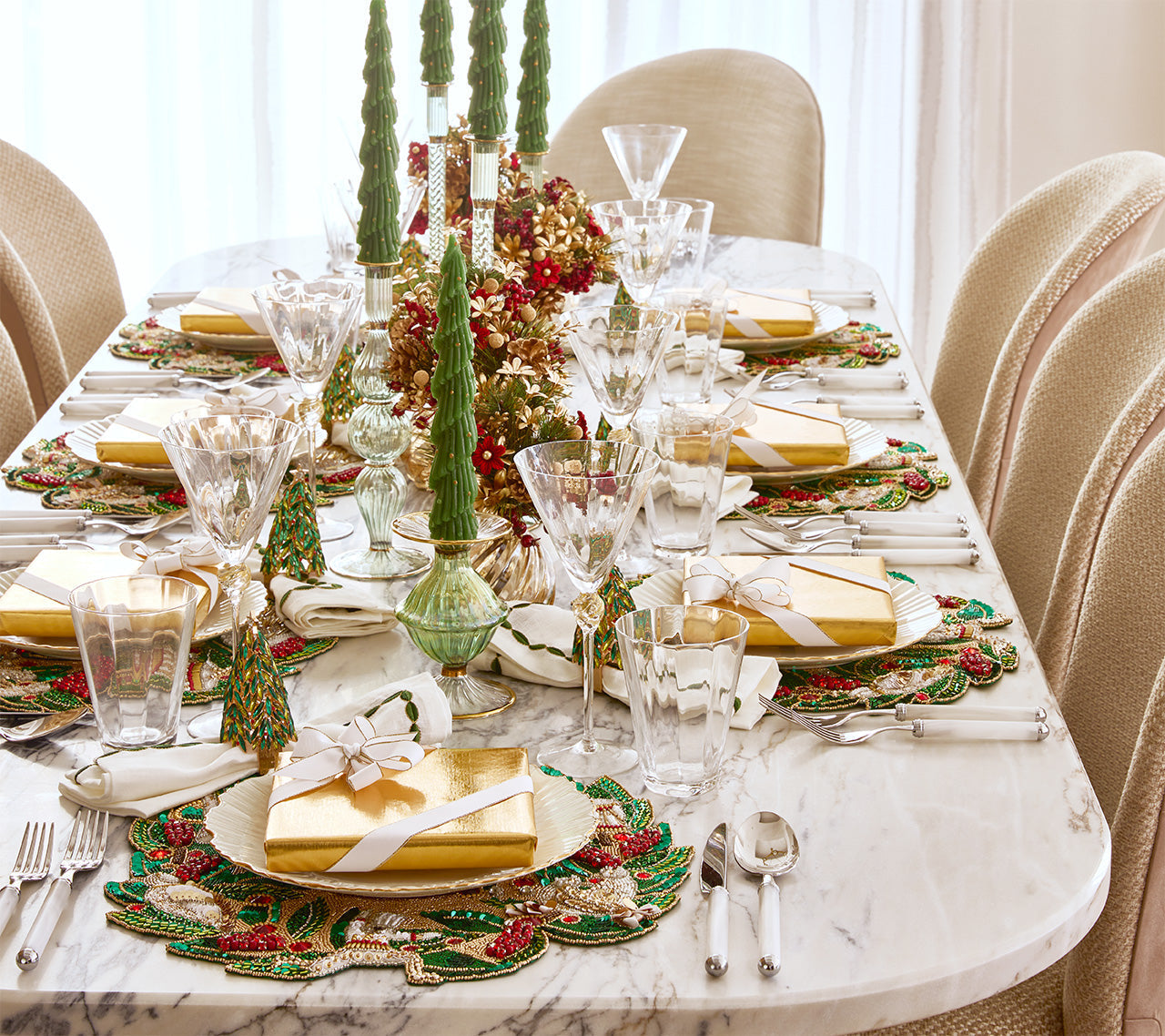 Xmas Carol Placemat by Kim Seybert