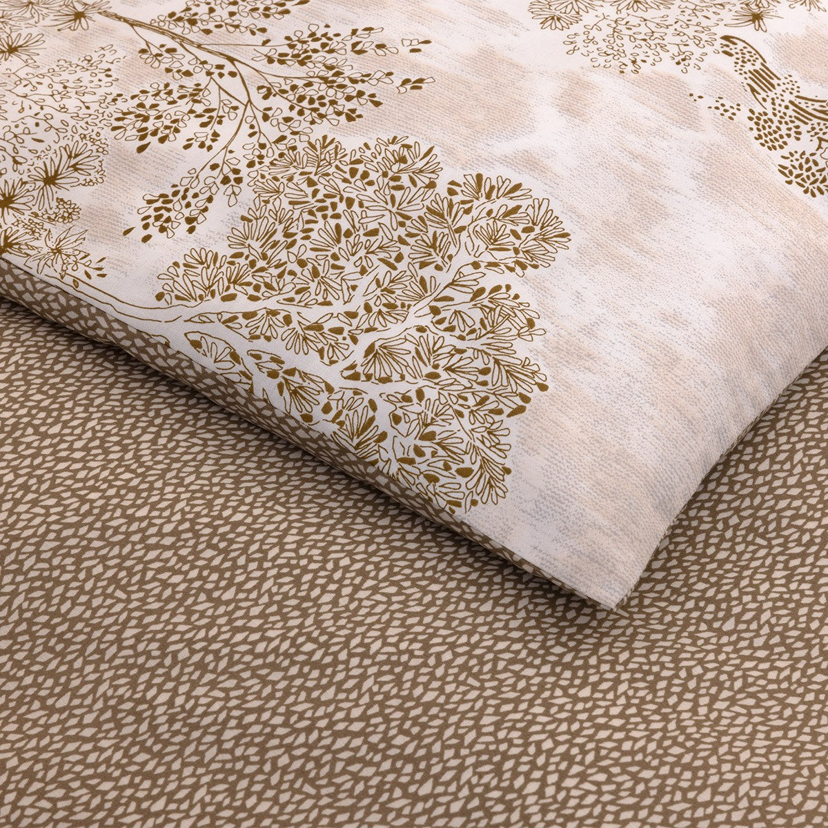 Paysages Bed Collection by Yves Delorme