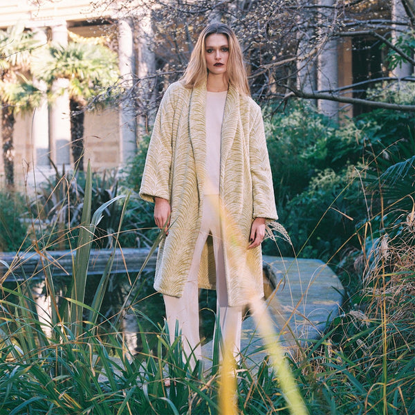 Pollen Bath Robe