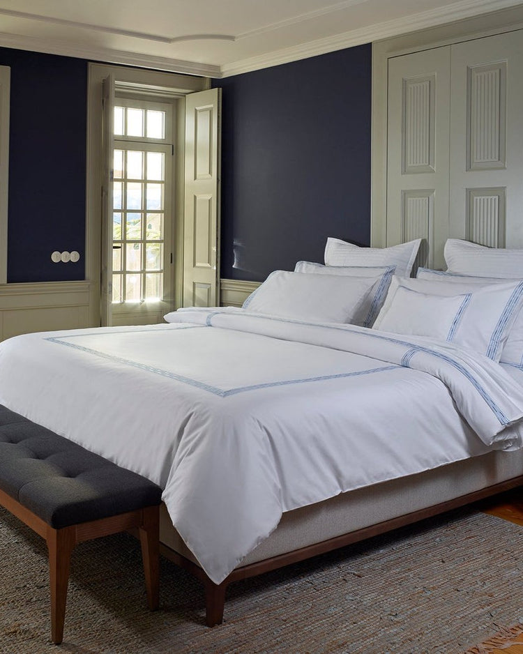 Memoria Duvet Cover