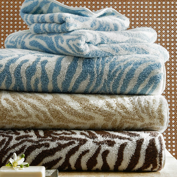 Regine Bath Collection