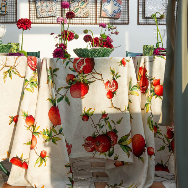 Zakuro Table Linens