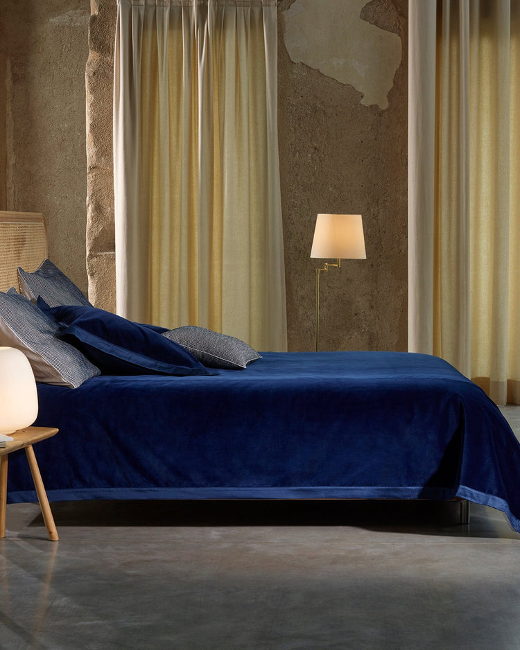 Cirrus Coverlets & Shams