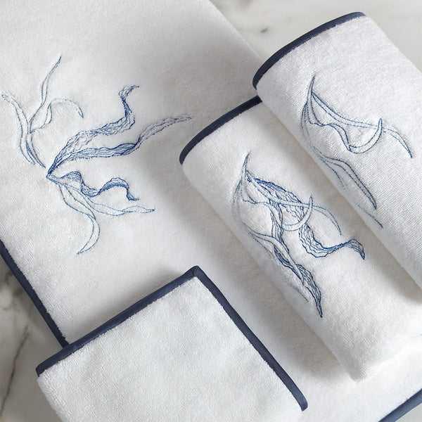 Nautilus Bath Towels