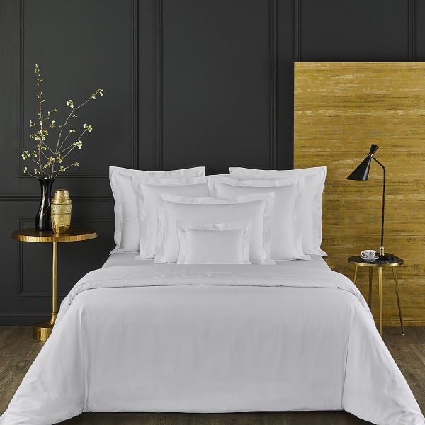 Triomphe Sateen Bed Linens