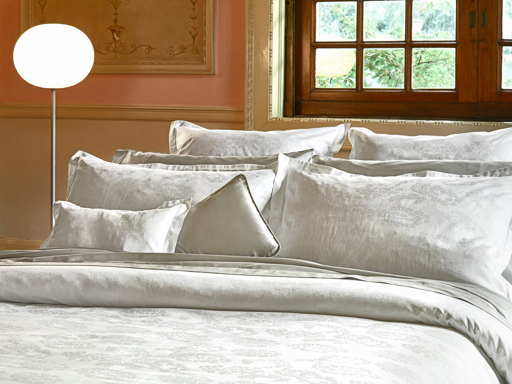 Amalia Home Collection & Flores Duvet cover and Shams by Amalia Home ...