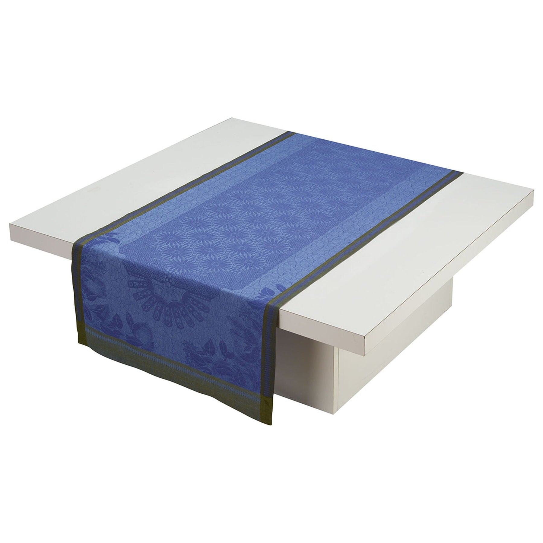 Jardin D'orient Table Linens by Le Jacquard Francais