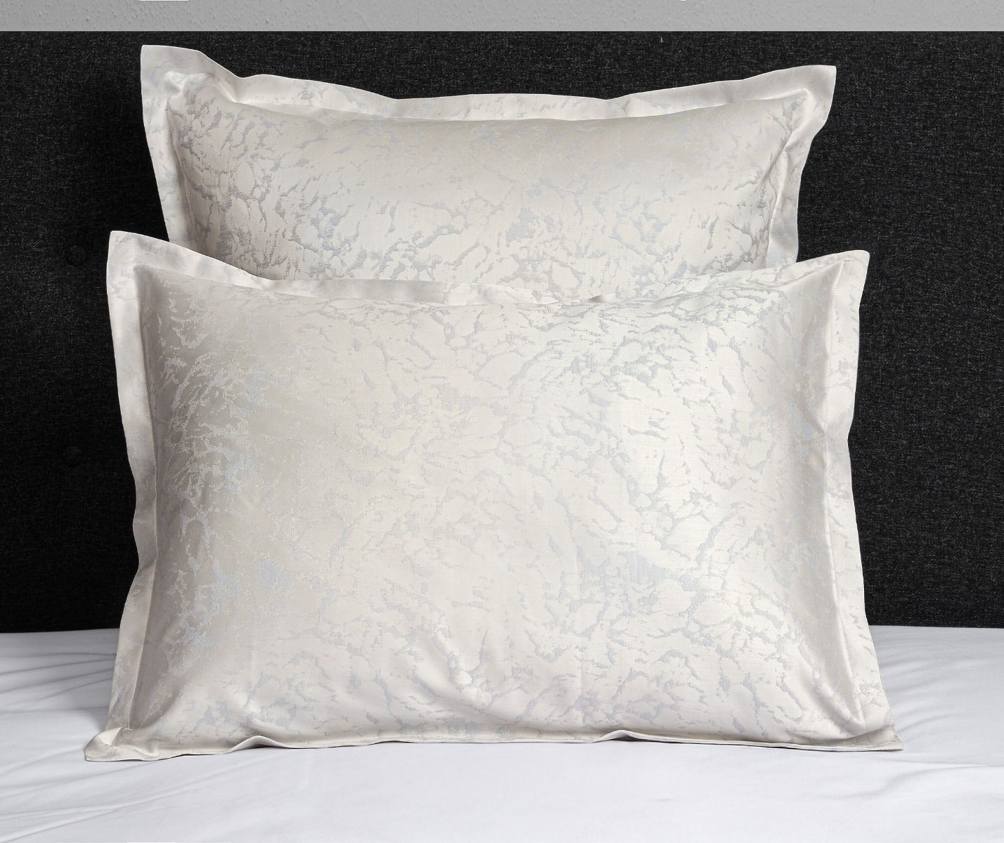 Enna Duvet Cover by Signoria