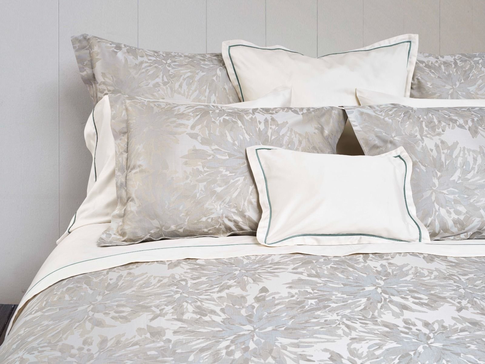 Noto Duvet Cover by Signoria