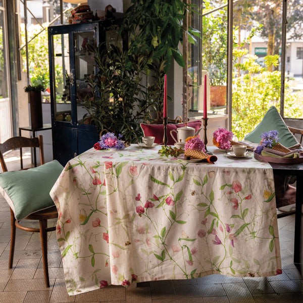 Petits Pois Table Linens