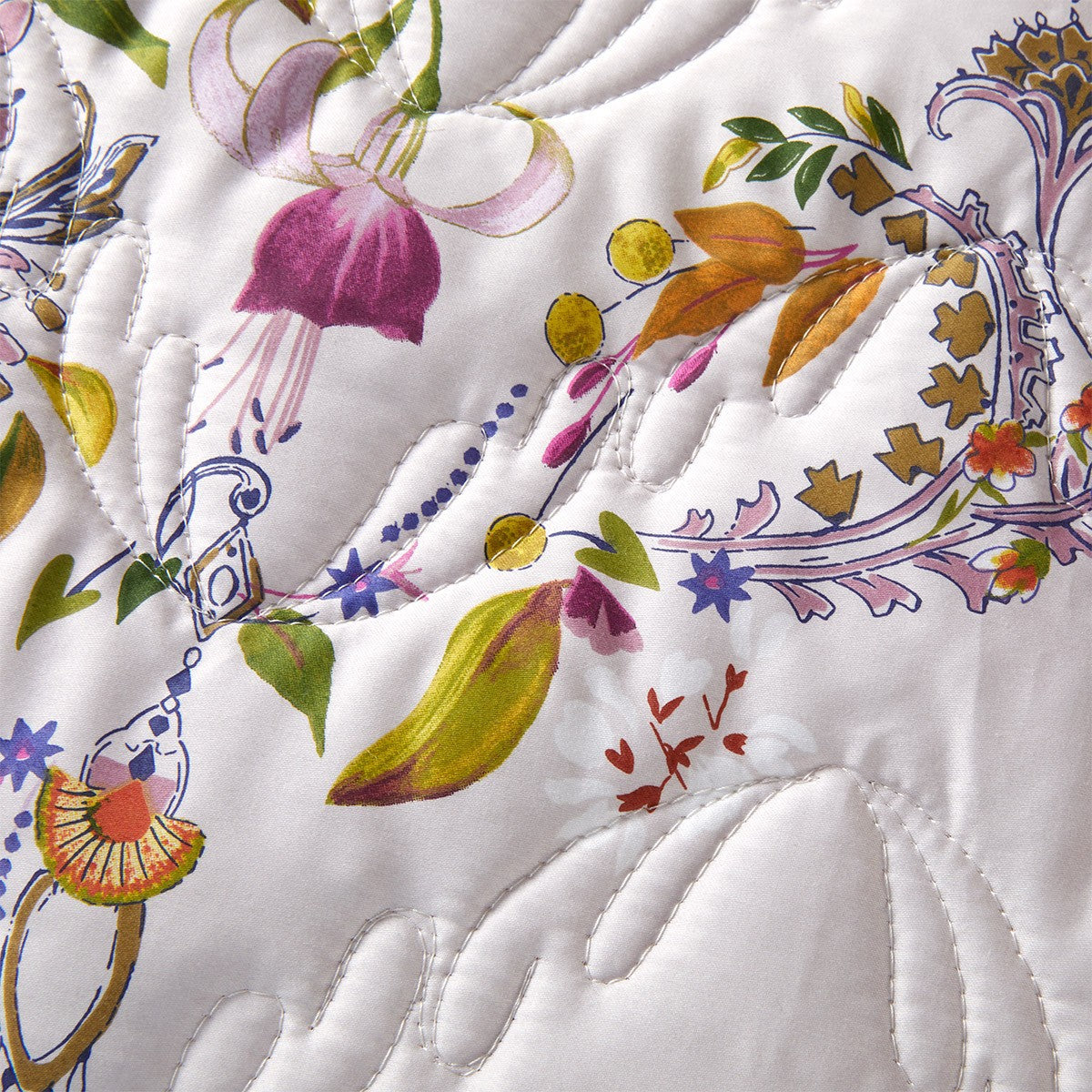 Romances Bed Linens By Yves Delorme