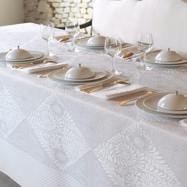 Bosphore Blanc Table Linens