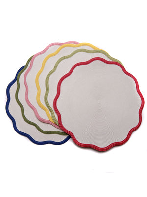 Border Scallop Placemats - Pioneer Linens