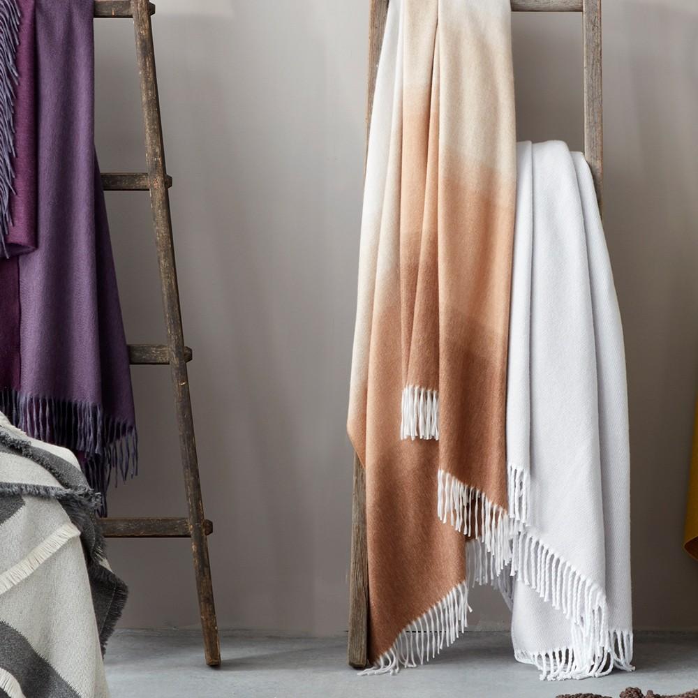 Matouk & August Lap Throw & Pioneer Linens