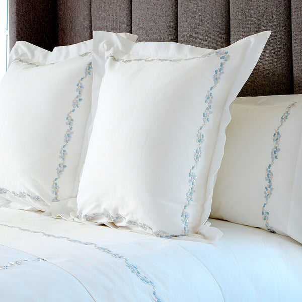 Pioneer Linens Signature Collections ‐ Scallop Bed Linens By Pioneer Linens  ‐ Pioneer Linens