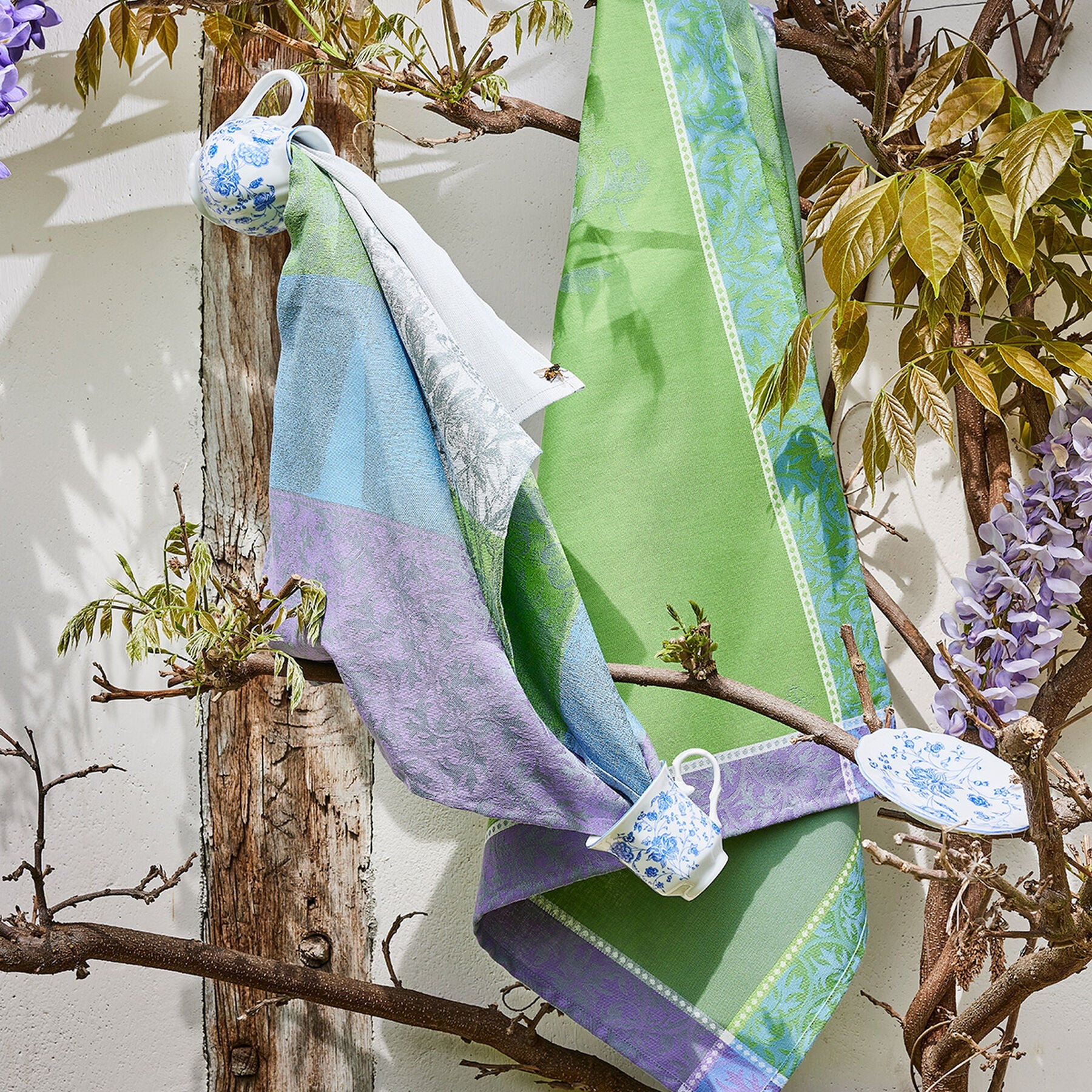 Le Jacquard Francais Floraison Raye Tea Towel by Le Jacquard Francais Pioneer Linens
